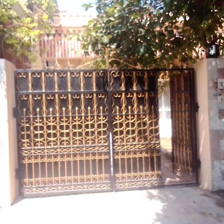 Newly Renovated Guesthouse Islamabad Exterior foto